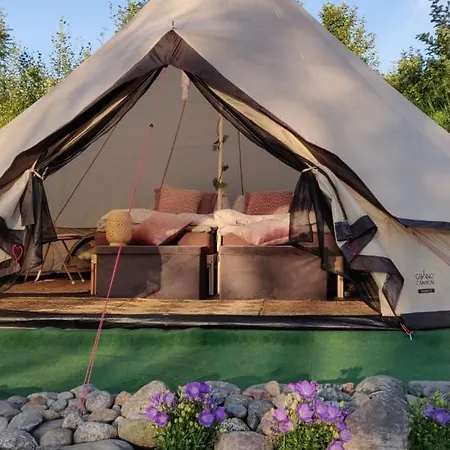 Hovi Glamping Luxury tent Teuva